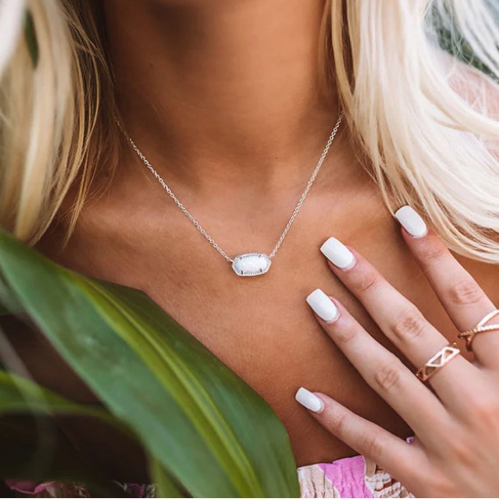Kendra Scott Elisa White Pearl Silver Pendant Necklace